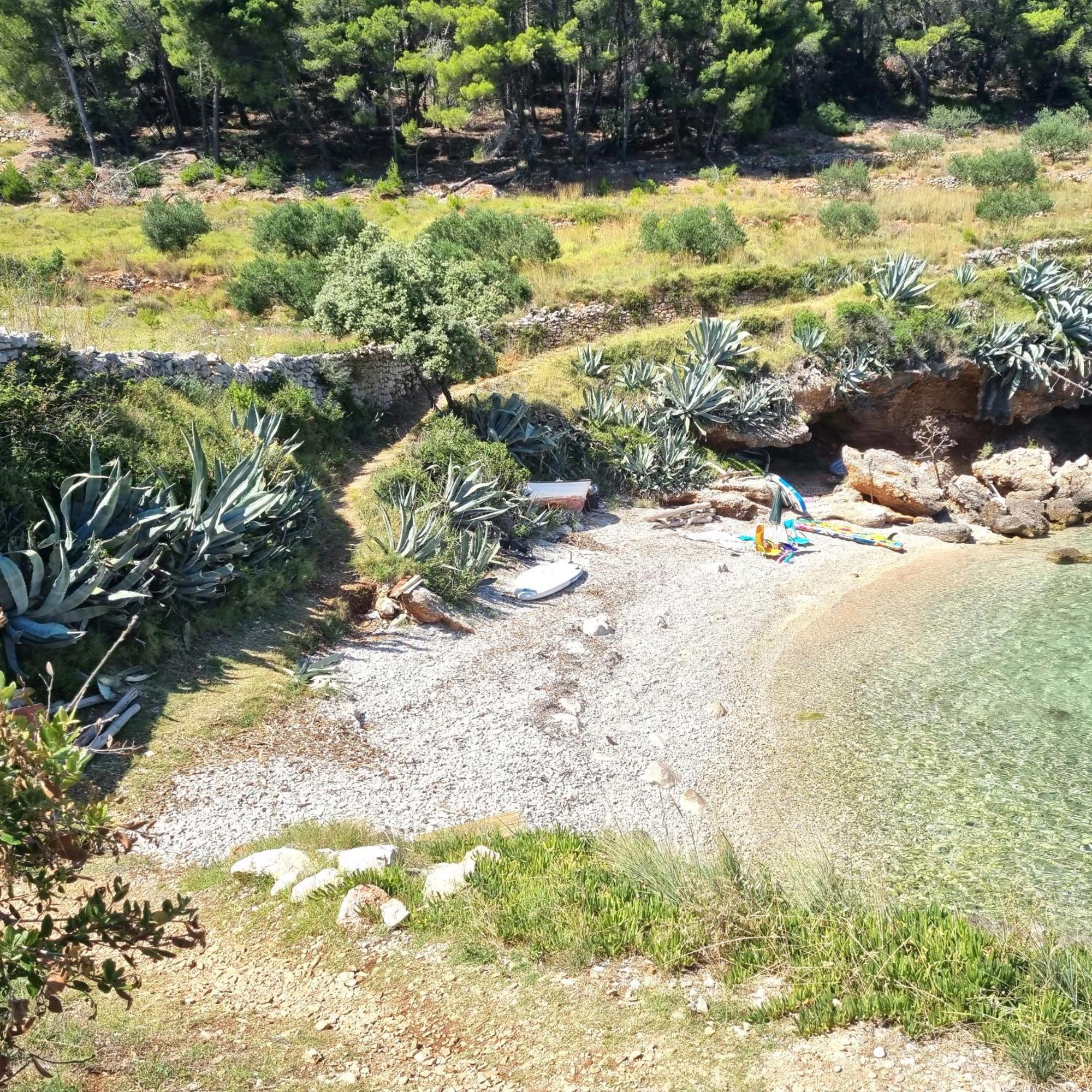 Robinson Crusoe House *